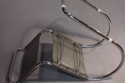 chaise mies van der Rohe 1940